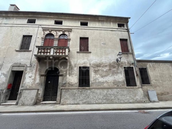 casa indipendente in vendita a Lendinara