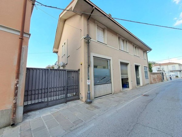 appartamento in vendita a Lendinara