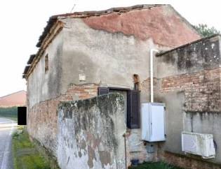 casa indipendente in vendita a Lendinara in zona Molinella