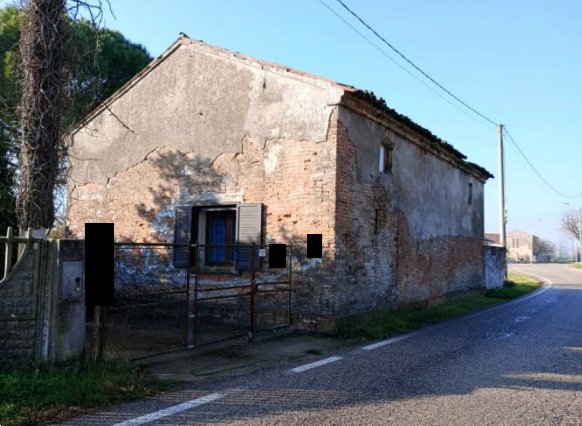 casa indipendente in vendita a Lendinara in zona Molinella