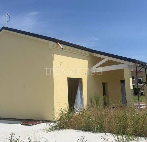 casa indipendente in vendita a Lendinara