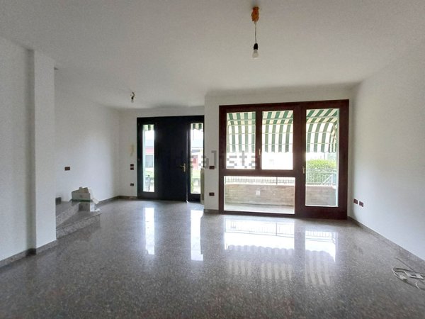 casa indipendente in vendita a Lendinara