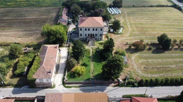 villa in vendita a Lendinara