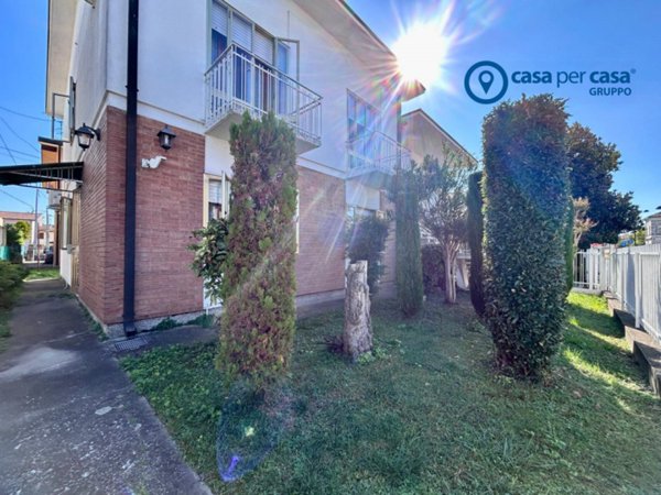 casa indipendente in vendita a Lendinara