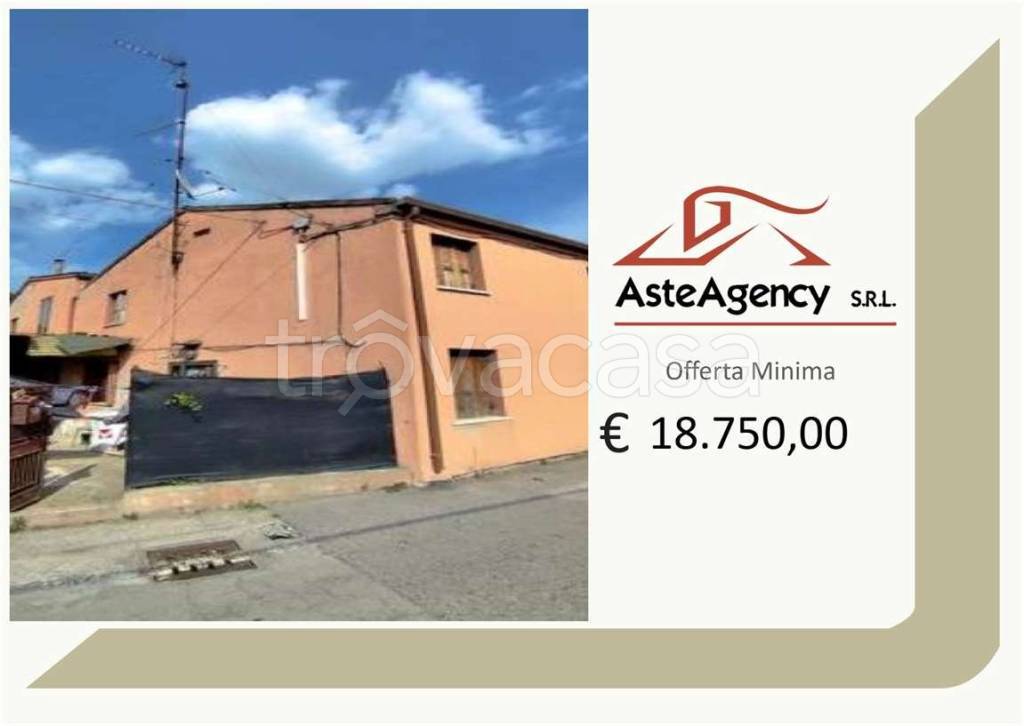 casa indipendente in vendita a Lendinara