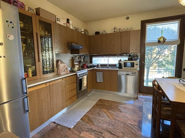 casa indipendente in vendita a Lendinara in zona Saguedo