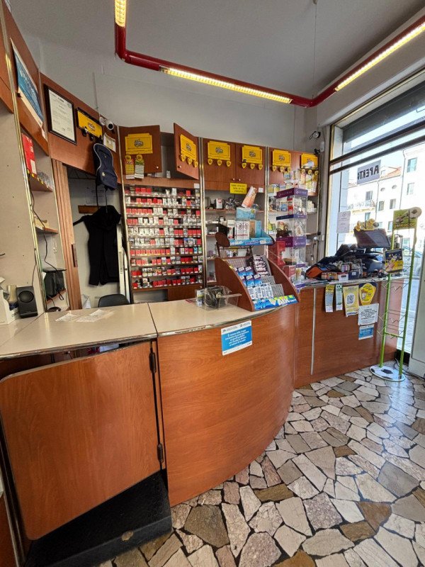 negozio in vendita a Lendinara