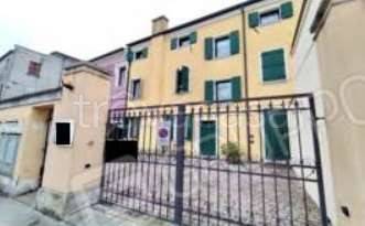 appartamento in vendita a Lendinara