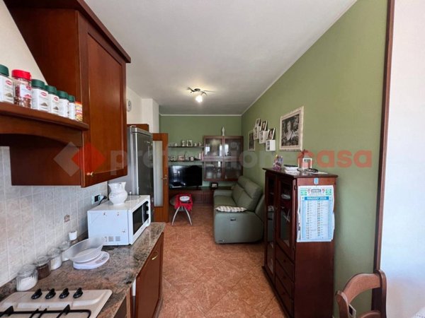 appartamento in vendita a Lendinara in zona Rasa