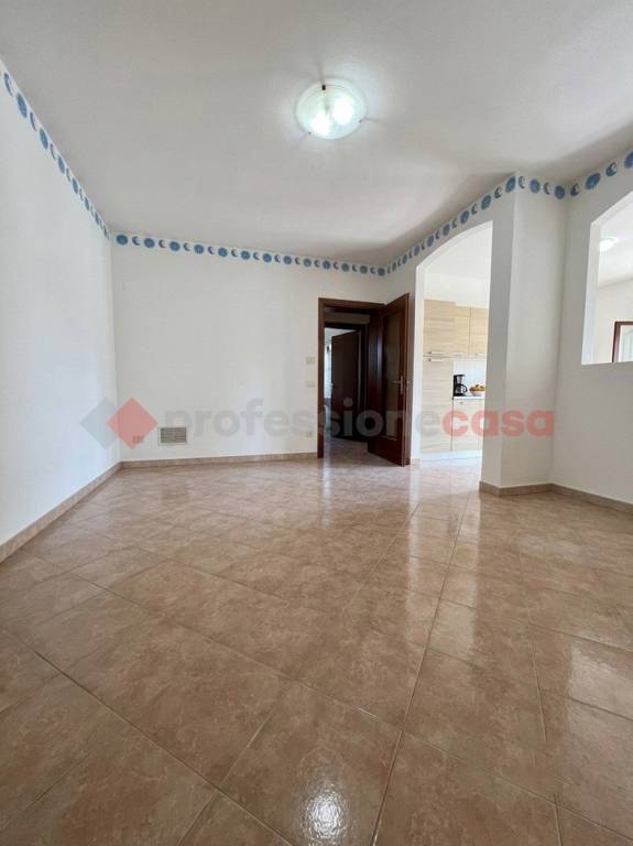 appartamento in vendita a Lendinara in zona Rasa