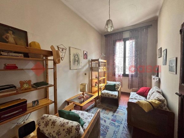 casa indipendente in vendita a Lendinara in zona Rasa