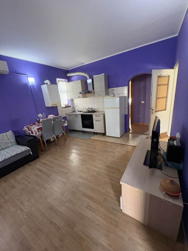 casa indipendente in vendita a Lendinara in zona Rasa