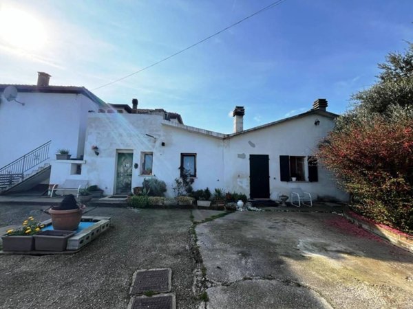 casa indipendente in vendita a Loreo