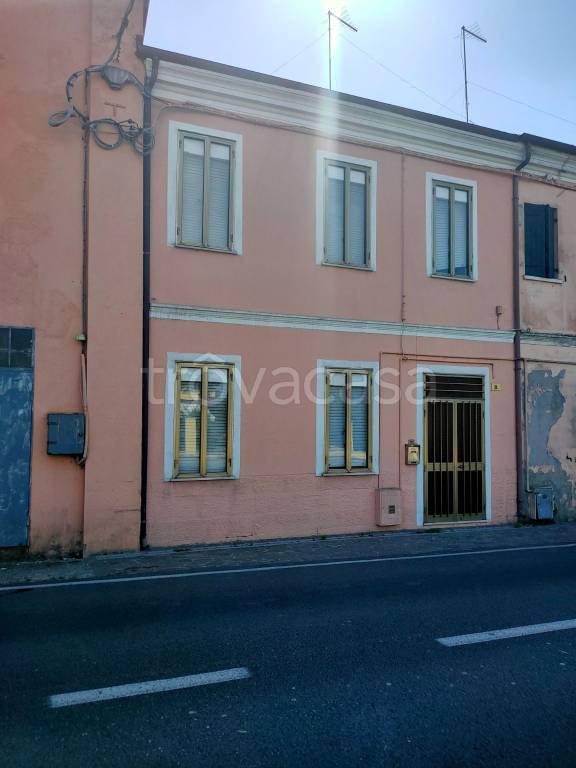 casa indipendente in vendita a Loreo