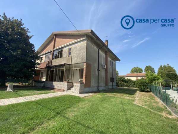 casa indipendente in vendita a Loreo