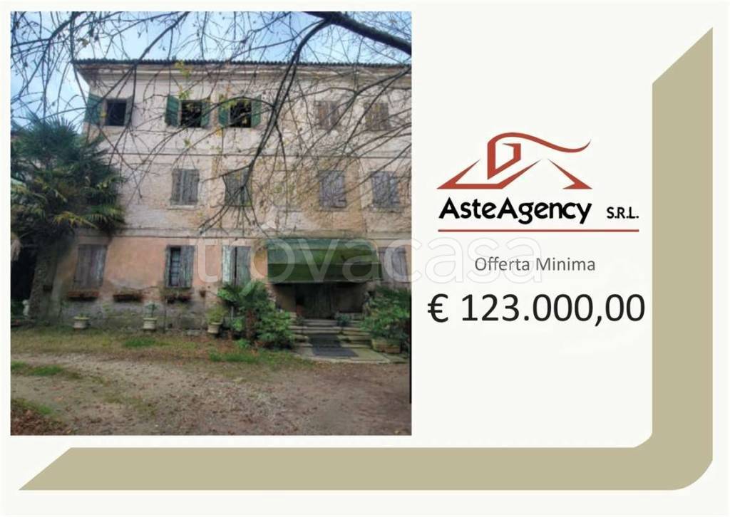 casa indipendente in vendita a Loreo