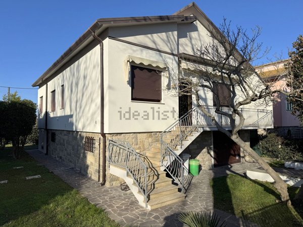 casa indipendente in vendita a Loreo