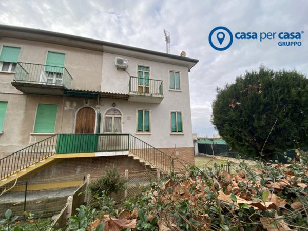casa indipendente in vendita a Loreo