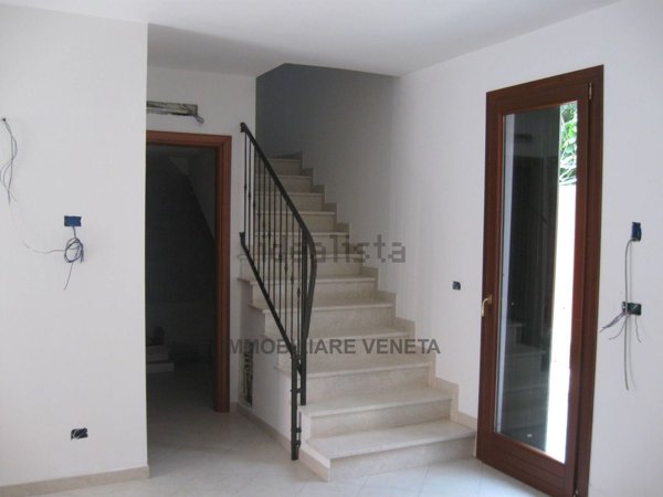 casa indipendente in vendita a Loreo