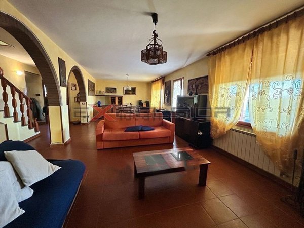 casa indipendente in vendita a Loreo