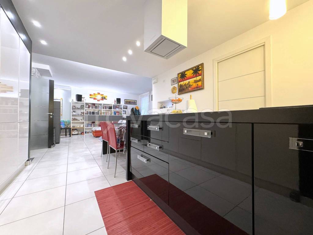 casa indipendente in vendita a Loreo