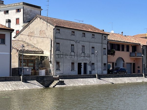 casa indipendente in vendita a Loreo