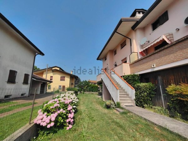 casa indipendente in vendita a Loreo