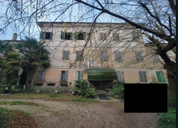 casa indipendente in vendita a Loreo