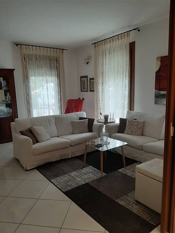 casa indipendente in vendita a Loreo