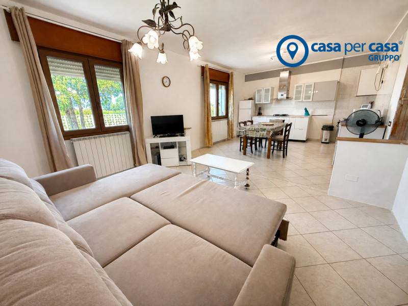 casa indipendente in vendita a Loreo in zona Grimana