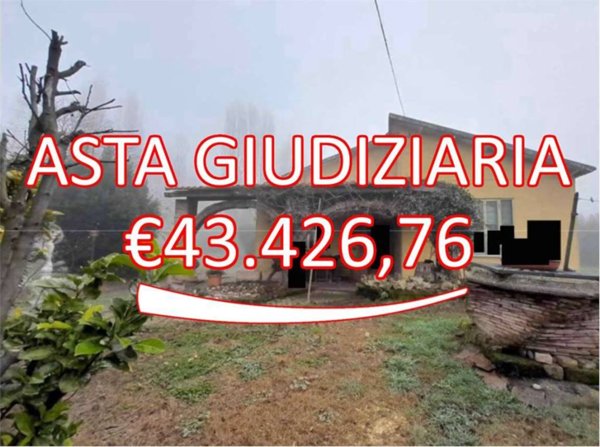 casa indipendente in vendita a Lusia
