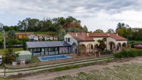 casa indipendente in vendita a Lusia