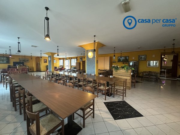 negozio in vendita a Lusia