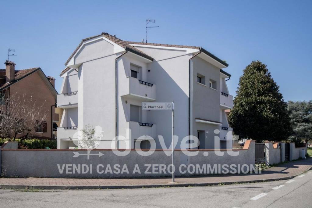 casa indipendente in vendita ad Occhiobello in zona Santa Maria Maddalena