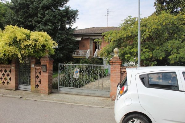 casa indipendente in vendita ad Occhiobello