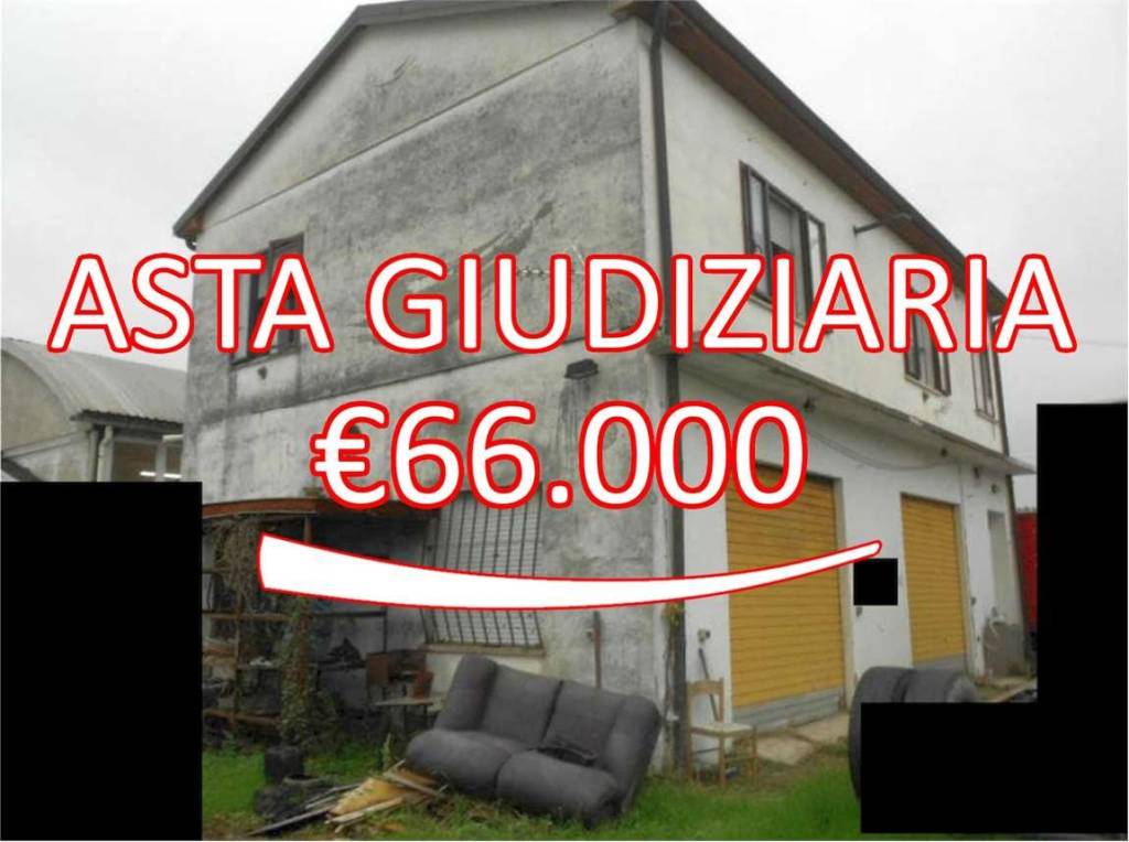 appartamento in vendita ad Occhiobello in zona Santa Maria Maddalena