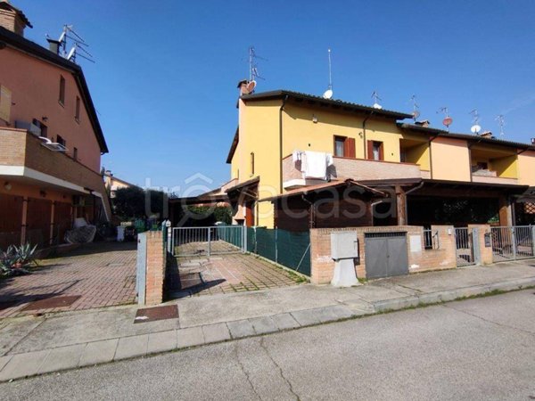 casa indipendente in vendita ad Occhiobello