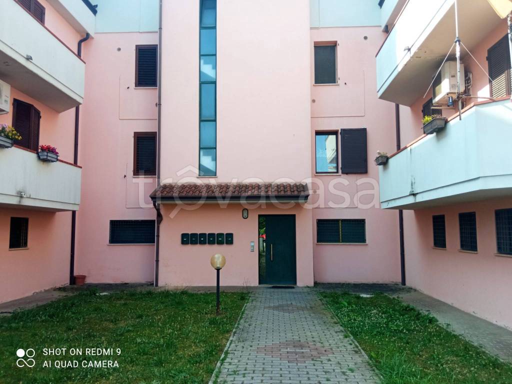 appartamento in vendita ad Occhiobello in zona Santa Maria Maddalena