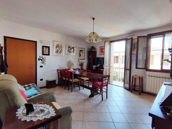 appartamento in vendita ad Occhiobello in zona Santa Maria Maddalena