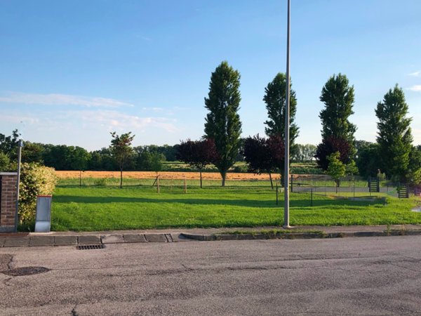 casa indipendente in vendita ad Occhiobello
