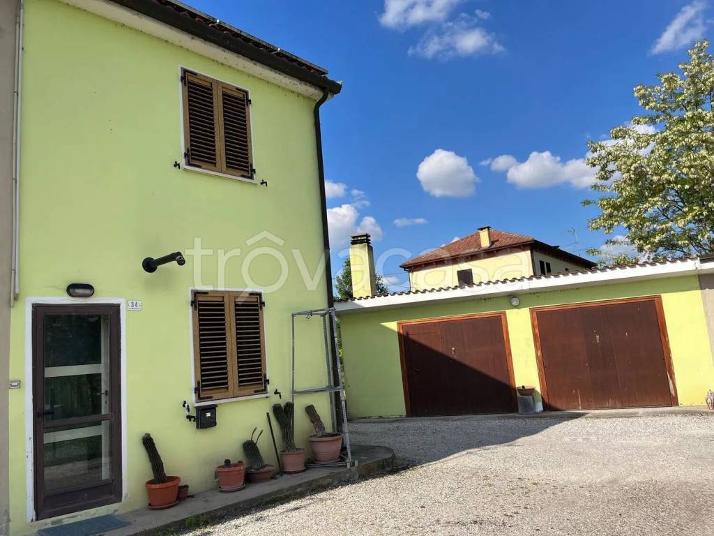 casa indipendente in vendita ad Occhiobello