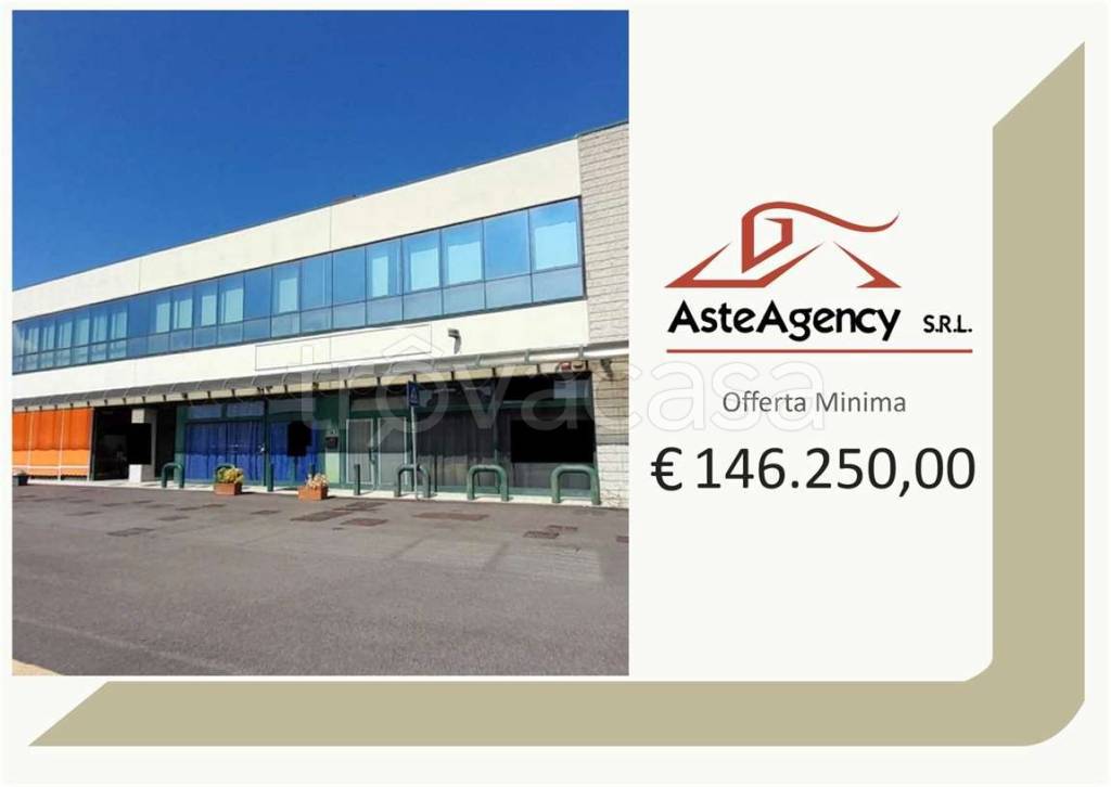 negozio in vendita ad Occhiobello