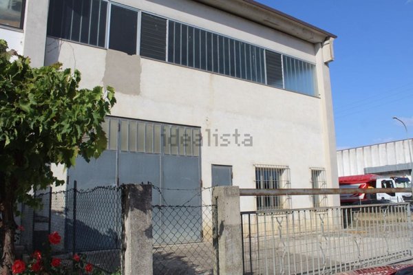 capannone in vendita ad Occhiobello