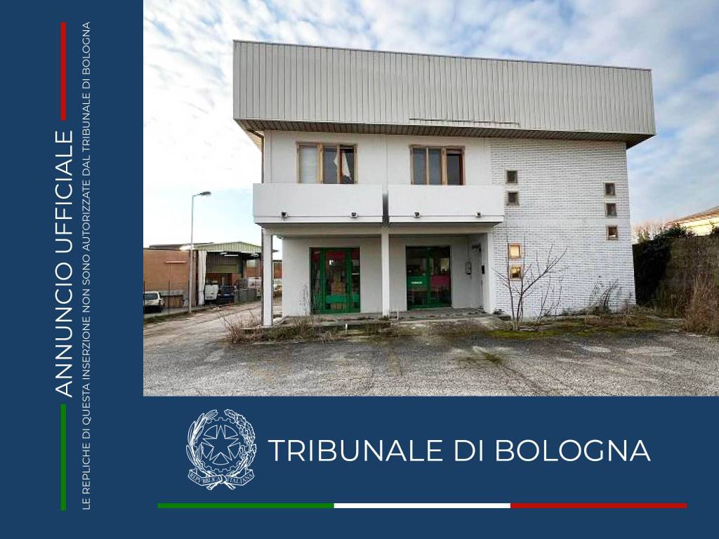 locale commerciale in vendita ad Occhiobello in zona Santa Maria Maddalena