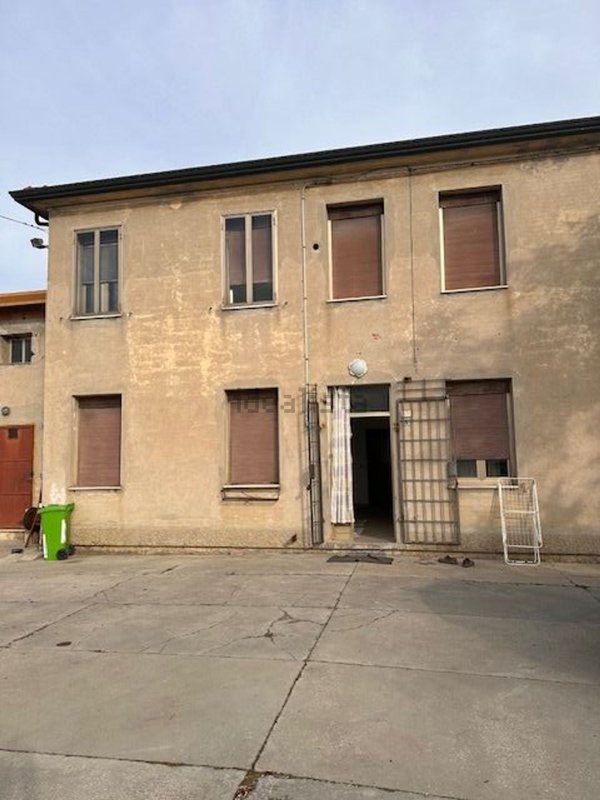casa indipendente in vendita ad Occhiobello