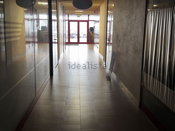 negozio in vendita ad Occhiobello