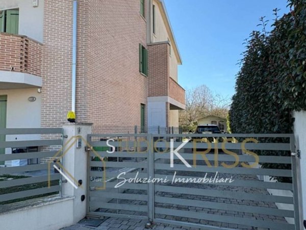 casa indipendente in vendita ad Occhiobello