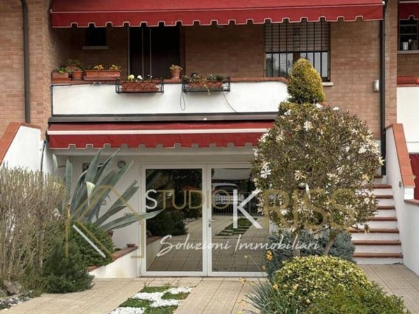 casa indipendente in vendita ad Occhiobello in zona Santa Maria Maddalena