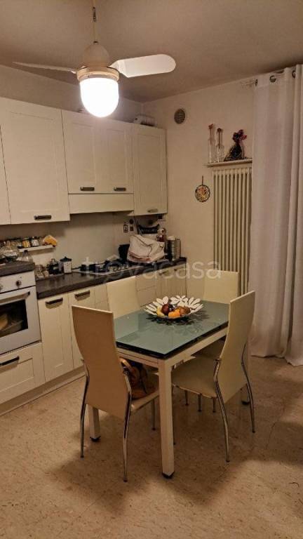 appartamento in vendita ad Occhiobello in zona Santa Maria Maddalena