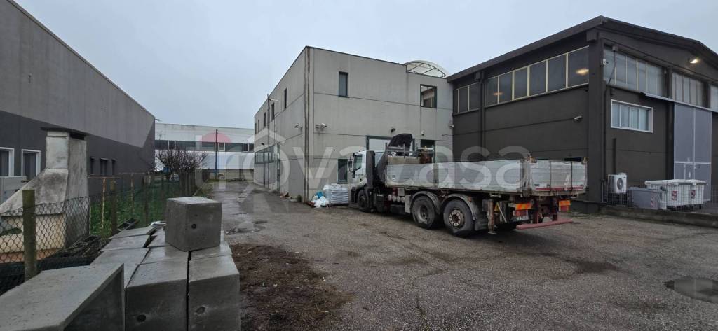 appartamento in vendita ad Occhiobello in zona Santa Maria Maddalena